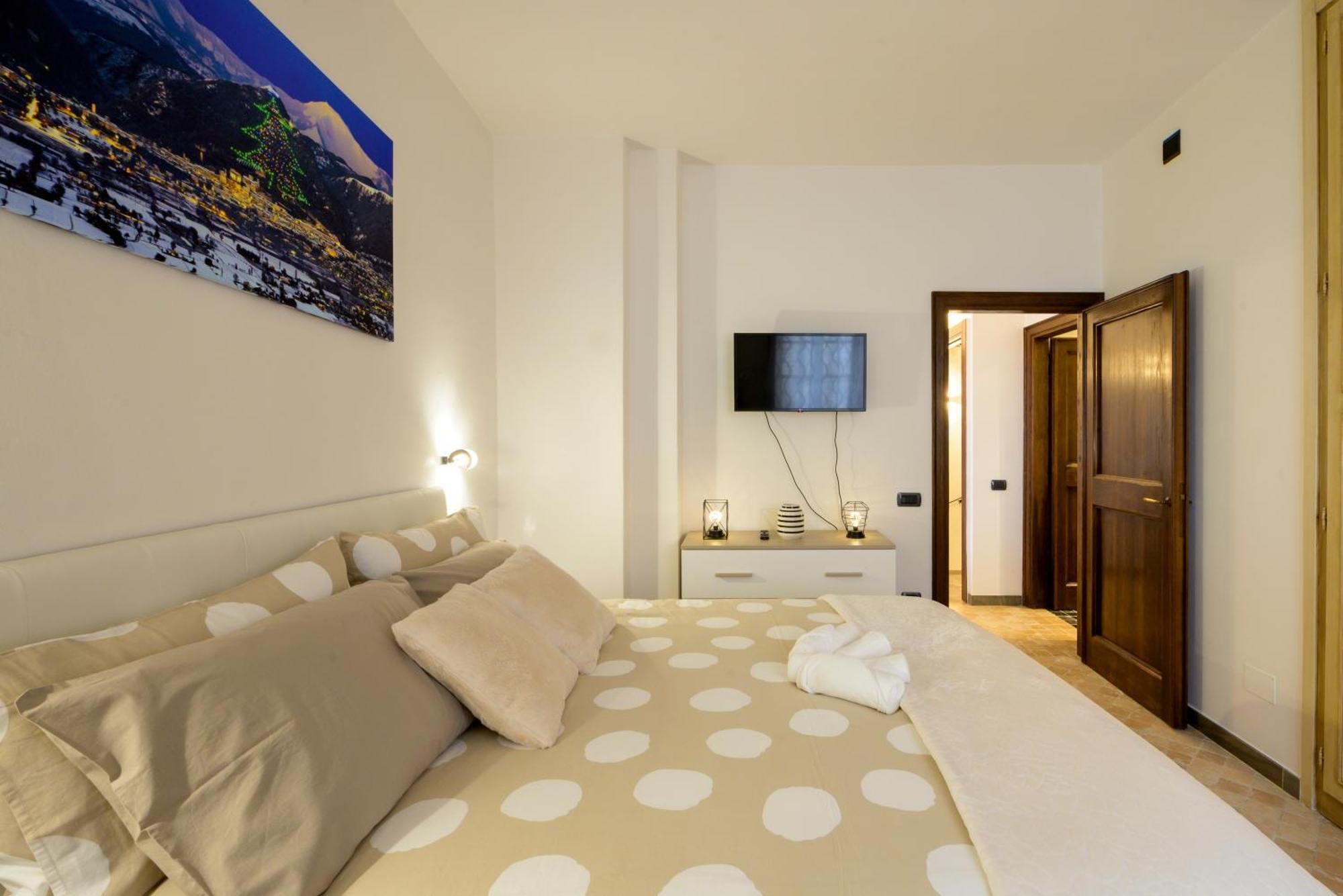 Ferienwohnung Dimora Giada & Gloria Gubbio Exterior foto